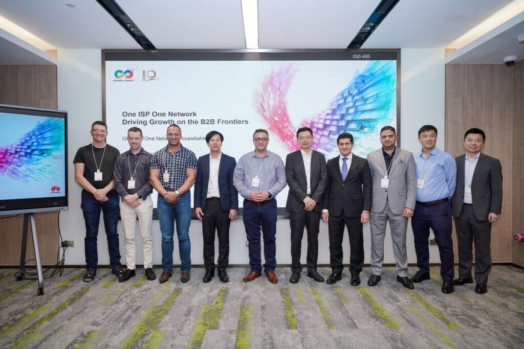 MAY PR 2025 09 18 154557 หัวเว่ยเผยแพร่สมุดปกขาว "One ISP One Network" เพื่อช่วยผู้ให้บริการอินเทอร์เน็ต (ISP) ขยายโอกาสใหม่ในตลาดB2B Blue Ocean