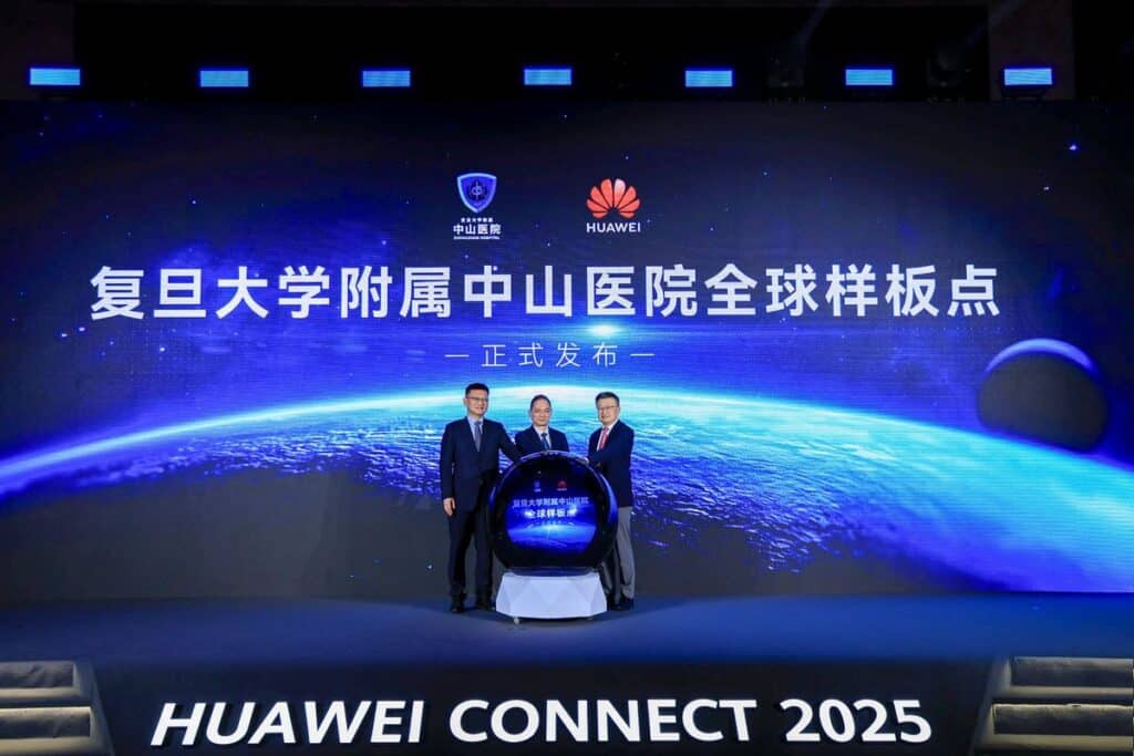 MAY PR 2025 09 23 150006 1 Huawei and Zhongshan Hospital Launch a Global Showcase for Healthcare Intelligence