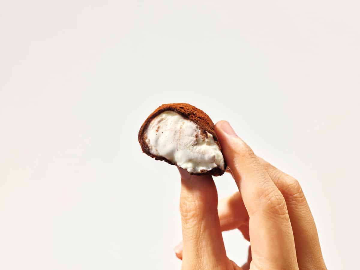 MAY PR 2022 08 09 183236 ฮิตสุดในญี่ปุ่น! SNOWS ขนมฤดูหนาวที่คนต่อคิวยาว พร้อมเสิร์ฟที่ไทยแล้ววันนี้