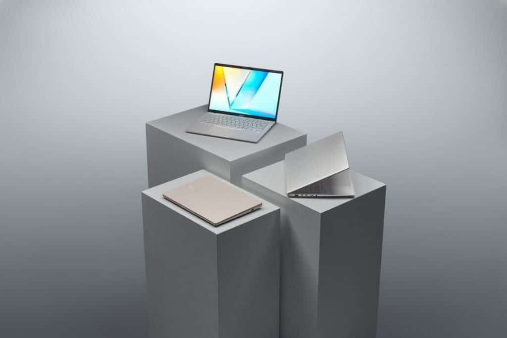 MAY PR 2025 03 21 203524 โน้ตบุ๊ก ASUS รุ่นไหนเหมาะกับการทำงาน? เอซุสแนะรุ่นโน้ตบุ๊ก AI PC ที่ใช่ ตอบโจทย์การใช้งานแต่ละสายอาชีพ