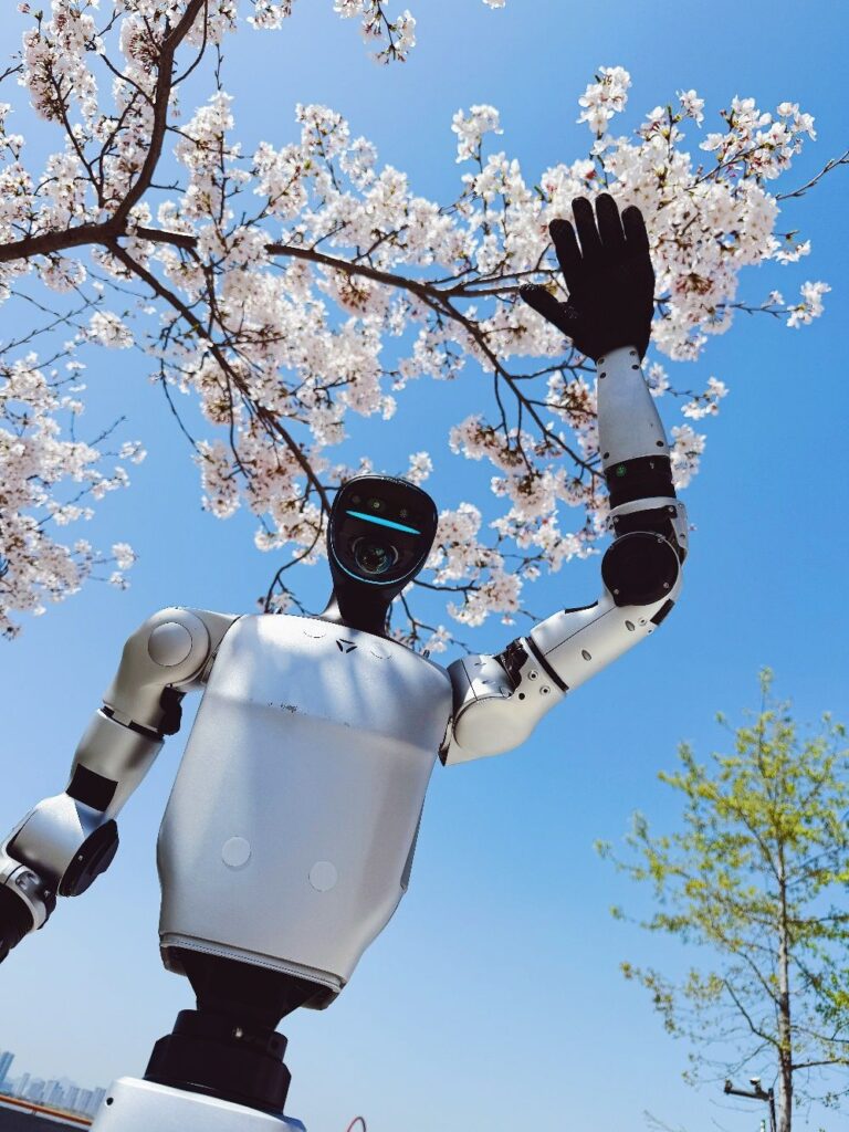 MAY PR 2026 01 05 164938 เขตปินเจียงในนครหางโจวของจีน สร้างชื่อด้วยนวัตกรรมเทคโนโลยีสุดล้ำ การส่งออกวัฒนธรรมจีนไปทั่วโลก และการสนับสนุนคนเก่งอย่างเต็มที่