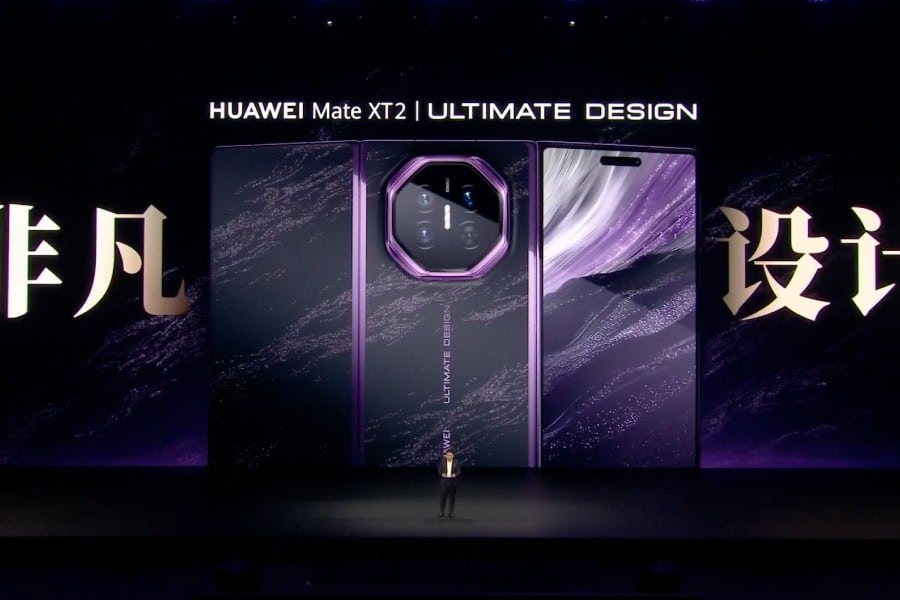Huawei Mate XT 2